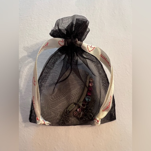 Authentic Sabika Necklace - Picture 5 of 5